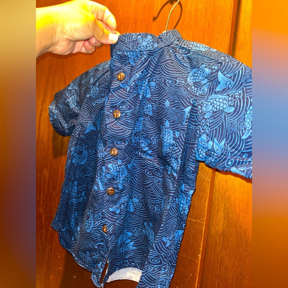 Boys size 4 Coradorables Aloha shirt